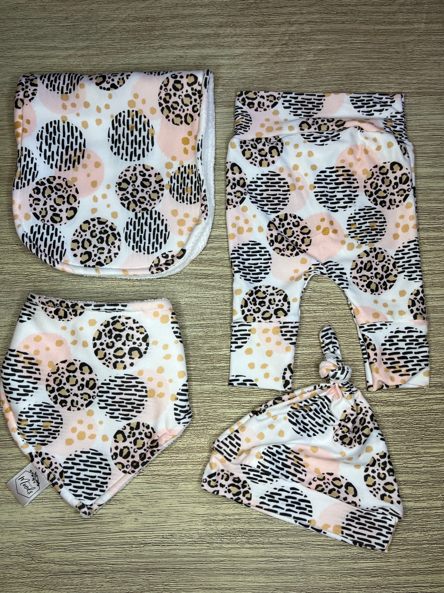 Printing standard set - Pink Leopard print.